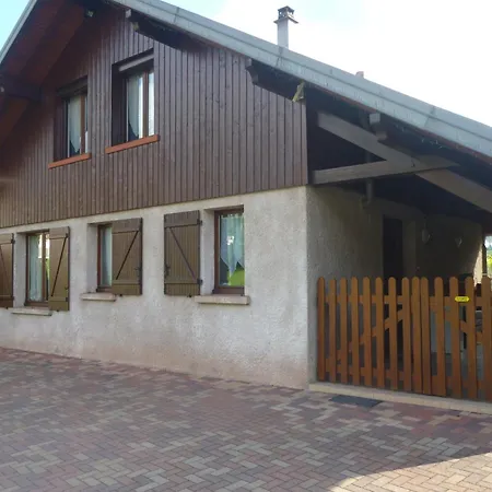 Elegant In In Cosy Environment Gerbépal